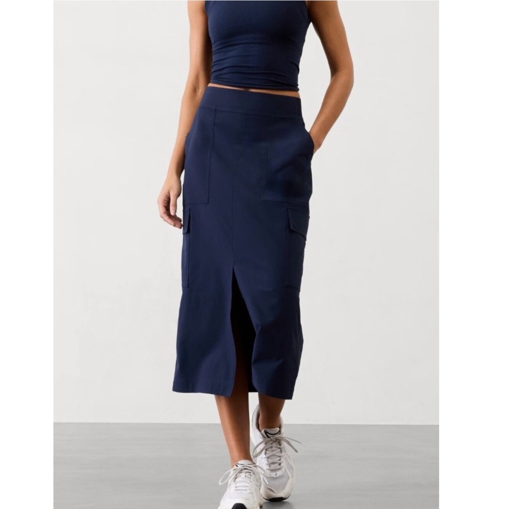 Athleta Navy brooklyn heights Cargo Midi Skirt Utility Travel Slit Womens 14